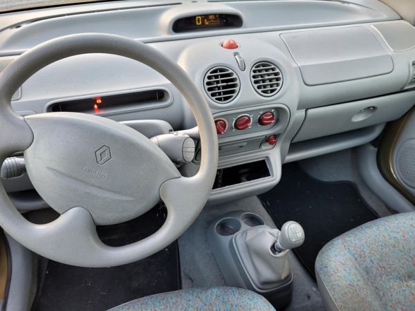 Renault Twingo Plages arrière stock