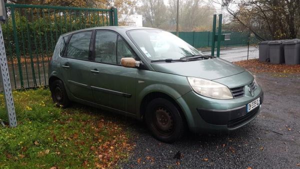 RENAULT MEGANE 2 SCENIC 2 BOITIER BSM UPC X84 N2-8200306032A