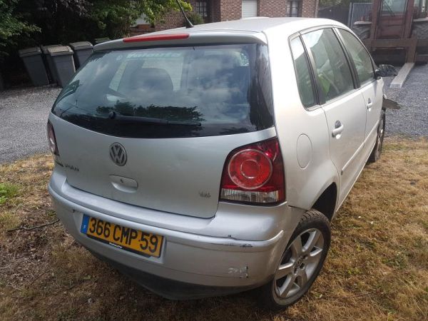 Plage arriere VOLKSWAGEN POLO 4 PHASE 1 d'occasion